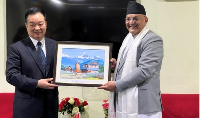 मुख्यमन्त्री र चिनियाँ कम्युनिष्ट पार्टी तिब्बत स्वशासित क्षेत्रका सचिवबीच भेट